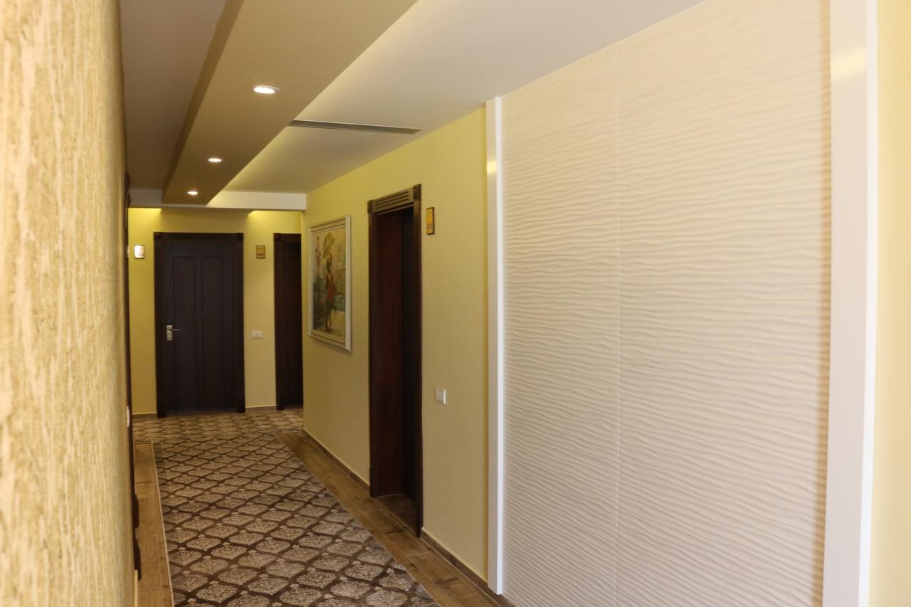 Hotel Admiral พริเซรน ภายนอก รูปภาพ