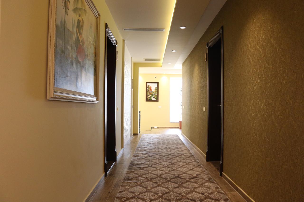 Hotel Admiral พริเซรน ภายนอก รูปภาพ